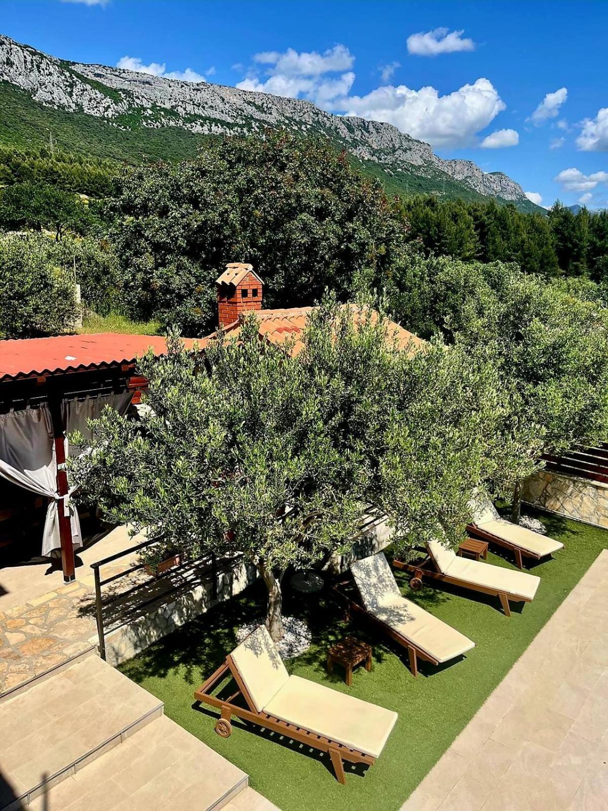 Holiday Home Magic View With Private Heated Pool Kaštela Exteriér fotografie